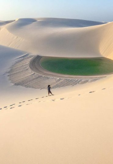 Total immersion trek on the Lencois Maranhenses national park